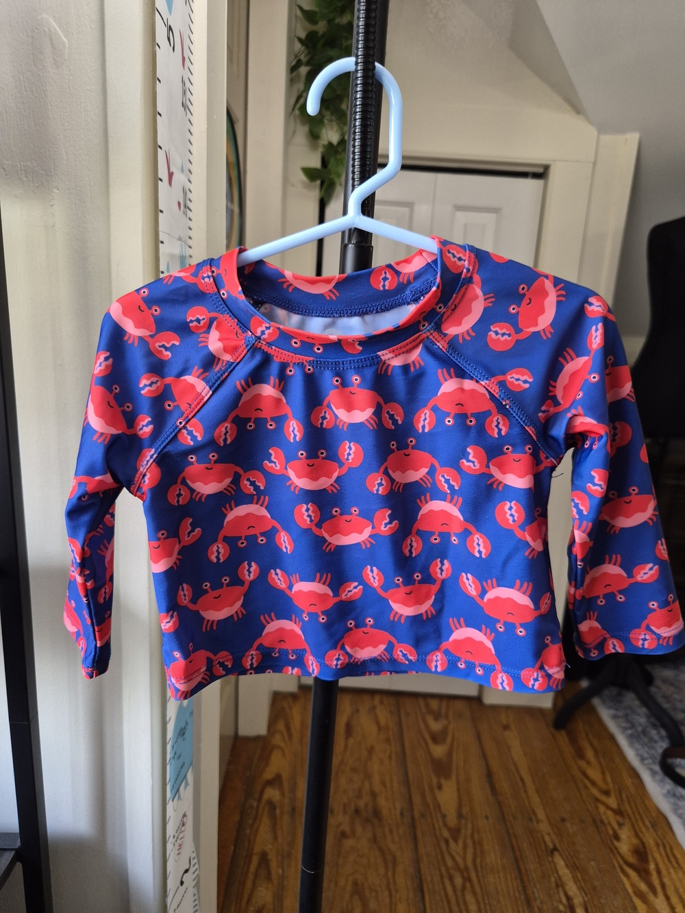 wonder nation Blue Rash Guard with Pink Crab Print